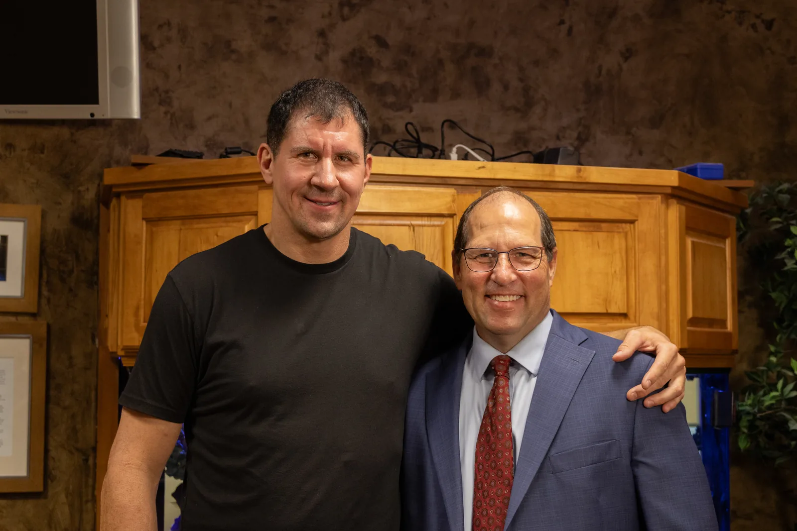 Dr. Gleave with a patient at Emergency Dental Care